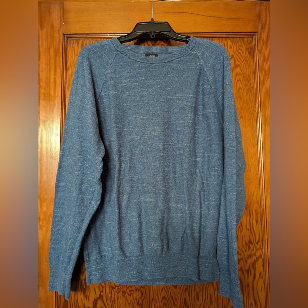 Men’s sweater